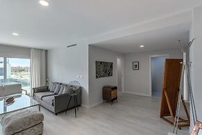 Elegant Home by Haraganes Beach