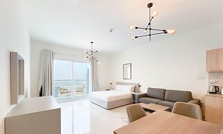 Gorgeous Studio With Balcony Business Bay