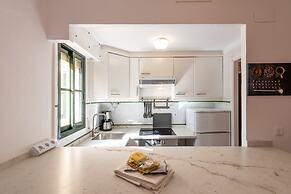 Isla Canela Apartment With Balcony