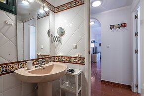 Isla Canela Apartment With Balcony