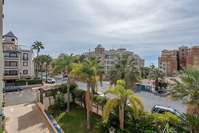 Beachfront Getaway With Sea Views