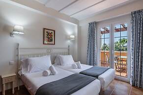 Apartment by Isla Canela Golf