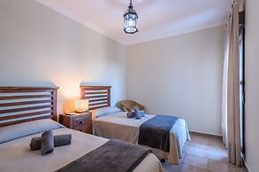 Punta Moral Seafront Apartment