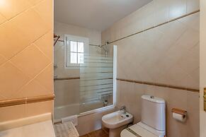 Family & Pet-friendly Stay