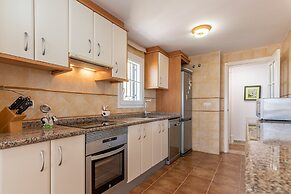 Family & Pet-friendly Stay