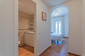 Family & Pet-friendly Stay