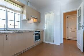 Family Apartment With Amenities
