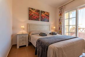 Family Apartment With Amenities