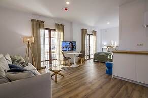 Modern City Escape in Ayamonte