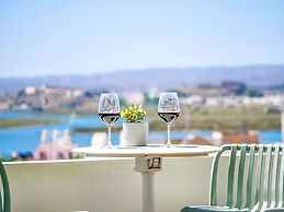 Modern City Escape in Ayamonte
