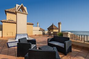 Sea-view Apartment for 7