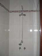 Spacious Bungalow in Quesada for 6