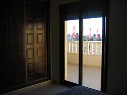 Spacious Bungalow in Quesada for 6