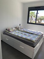 Modern Apartment in Oasis Beach