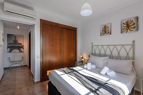 Apartment in Punta del Moral for 6