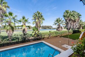 Apartment Next to Golf Course