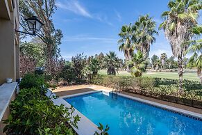 Apartment Next to Golf Course
