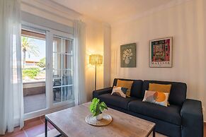 Seaside Retreat for 9 Guests