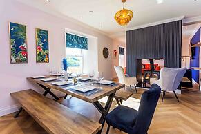 Elderberry Hall - 7 Bed