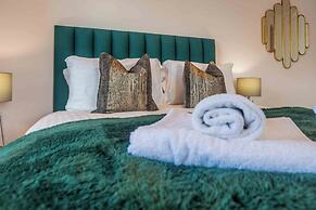 Elderberry Hall - 7 Bed