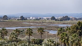 Stay Near Beach in Punta del Moral