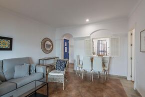 Stay Near Beach in Punta del Moral