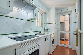 2-bedroom Beachfront Apartment