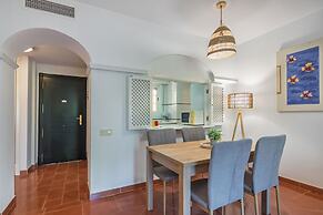 2-bedroom Beachfront Apartment