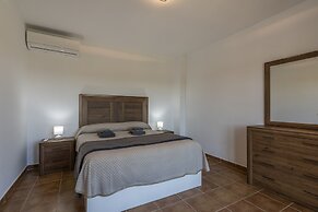 Isla Canela Apartment With Pool