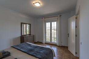 Isla Canela Apartment With Pool