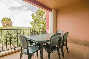 Apartment Next to Golf Course