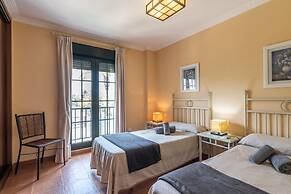 Golfside Comfort With Terrace & Pool
