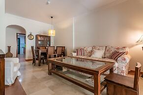 Apartment Near Golf and Beach
