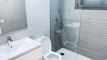 Spacious Villa in Villamartin for 6