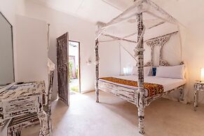Paradise Lagoon B&B