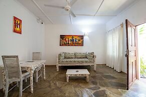 Paradise Lagoon B&B