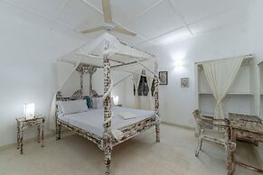 Paradise Lagoon B&B