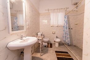 Paradise Lagoon B&B
