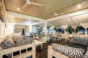 Paradise Lagoon B&B
