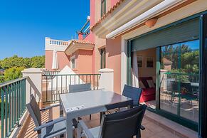 Golfside Stay for 5 Guests