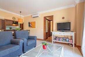 Golfside Stay for 5 Guests