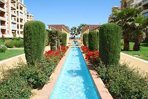 Garden-view Flat Near the Sea