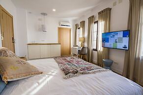 City Comfort Modern Aparthotel