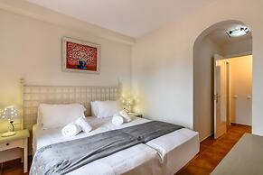 Apartment Near Moral Beach