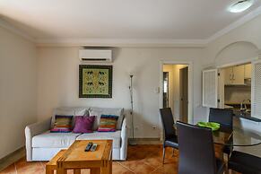Apartment Near Moral Beach