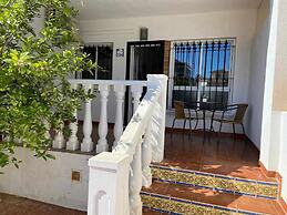 Home Near Beach & Shops