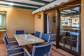 Sea-view Apartment With Pool