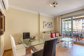 Beachfront Comfort With Terrace