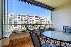 Beachfront Comfort With Terrace