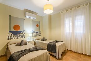 Beachfront Comfort With Terrace